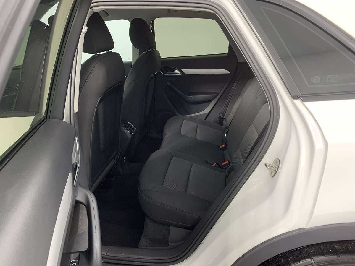 Audi Q3 2015 года с пробегом. Фото: #9