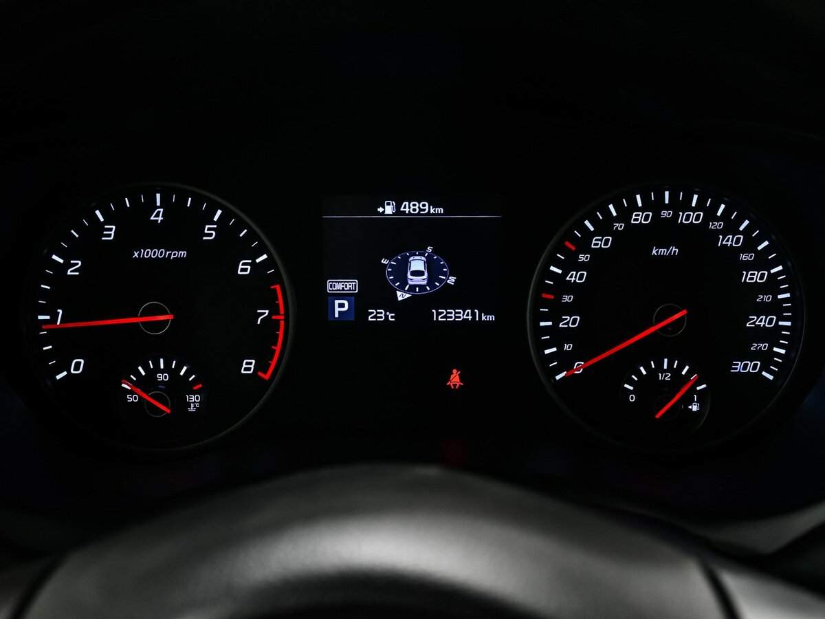 Kia Stinger 2018 года с пробегом. Фото: #9