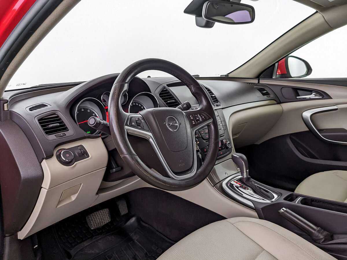 Opel Insignia 2012 года с пробегом. Фото: #12