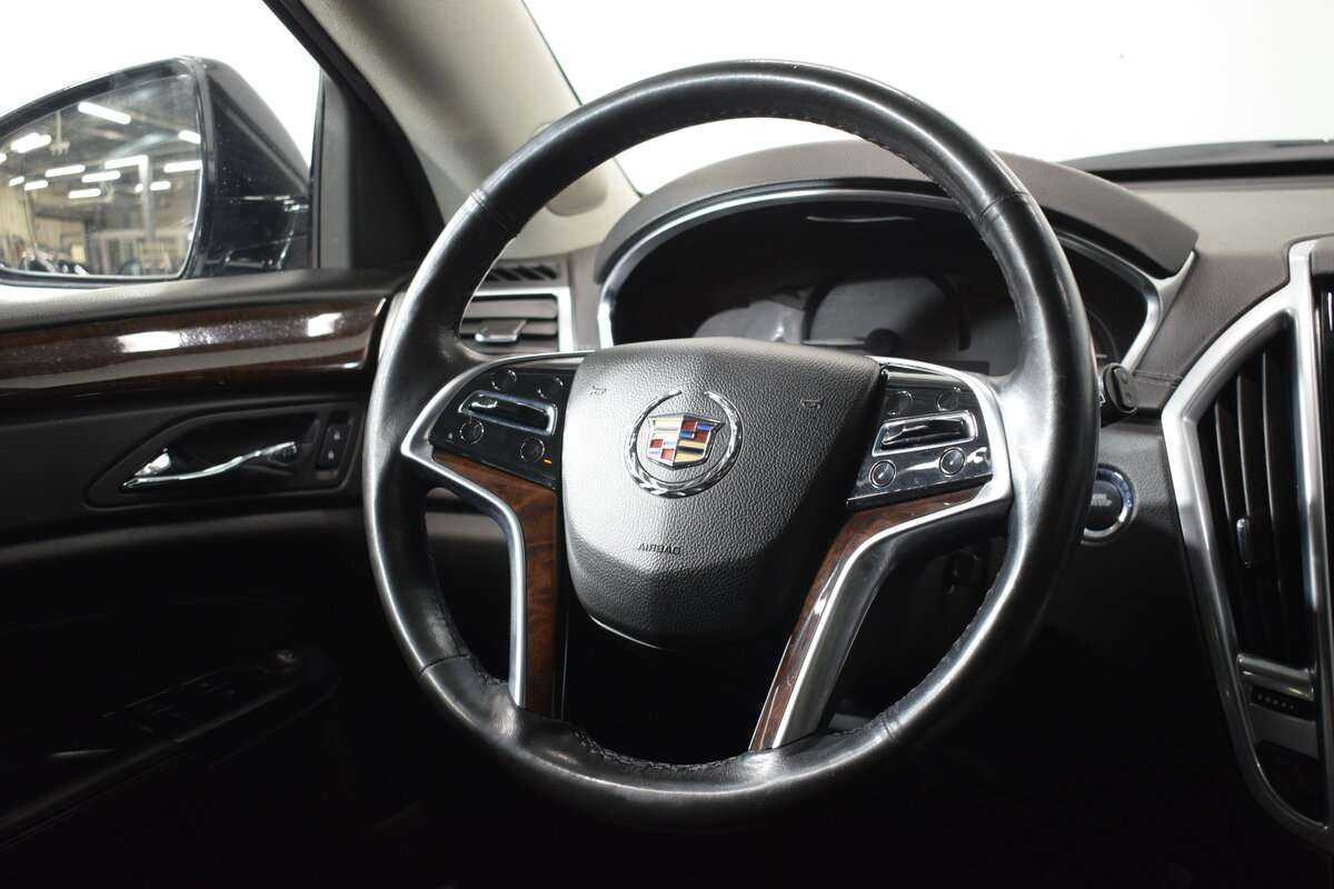 Cadillac SRX 2013 года с пробегом. Фото: #16