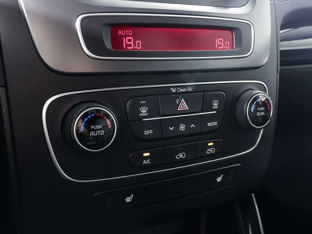 Kia Sorento 2013 года с пробегом. Фото: #16