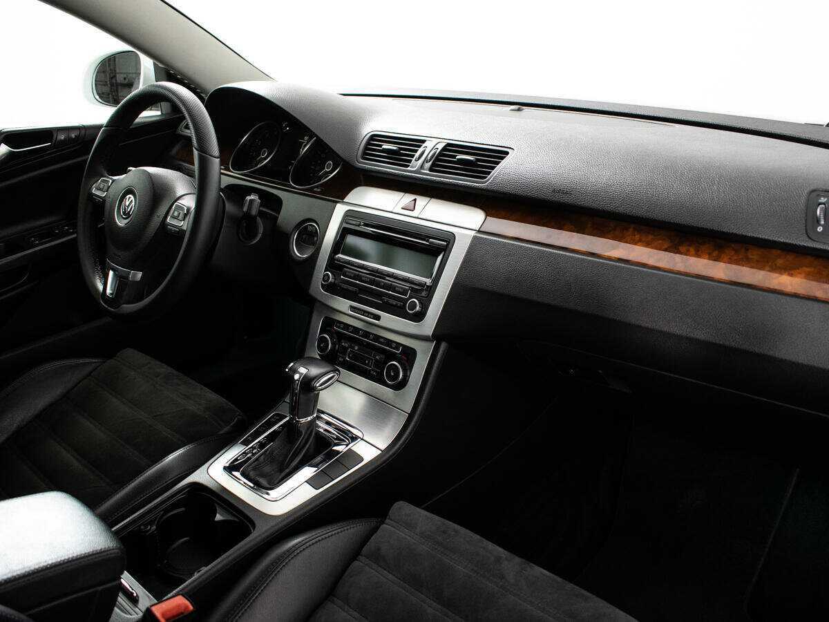 Volkswagen Passat 2010 года с пробегом. Фото: #8