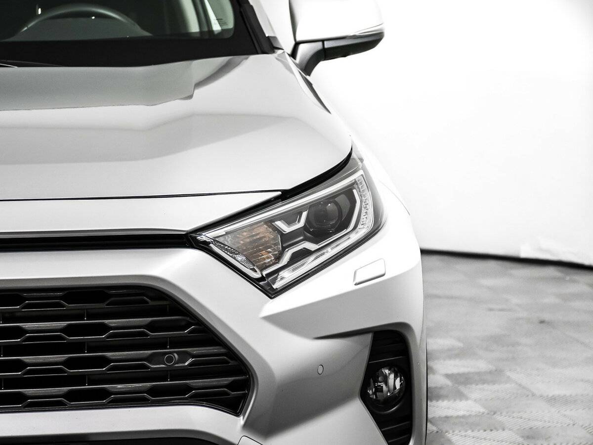 Toyota RAV4 2021 года с пробегом. Фото: #15