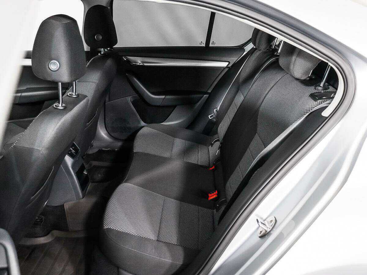 Skoda Octavia 2015 года с пробегом. Фото: #9