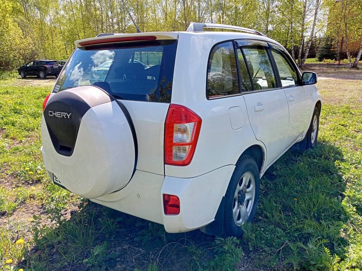 Chery Tiggo (T11) 2014 года с пробегом. Фото: #4