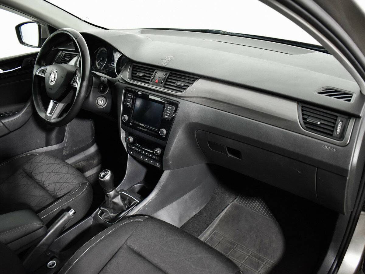 Skoda Rapid 2019 года с пробегом. Фото: #11