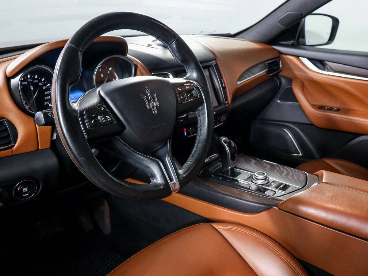 Maserati Levante 2016 года с пробегом. Фото: #9