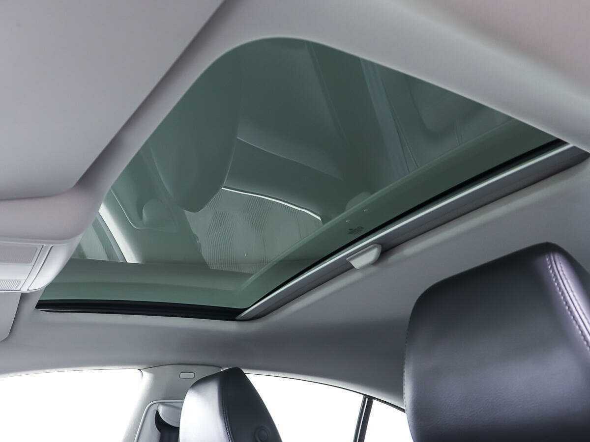 Volkswagen Passat CC 2011 года с пробегом. Фото: #19