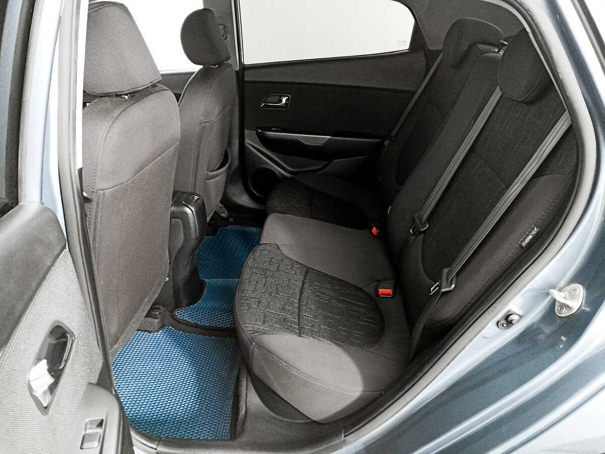 Kia Rio 2013 года с пробегом. Фото: #7