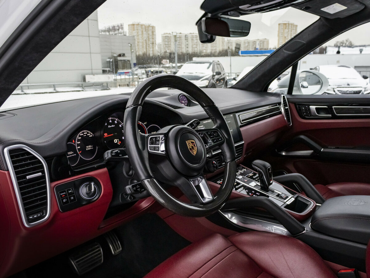 Porsche Cayenne 2018 года с пробегом. Фото: #9