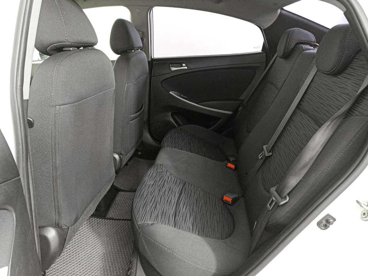 Hyundai Solaris 2015 года с пробегом. Фото: #9