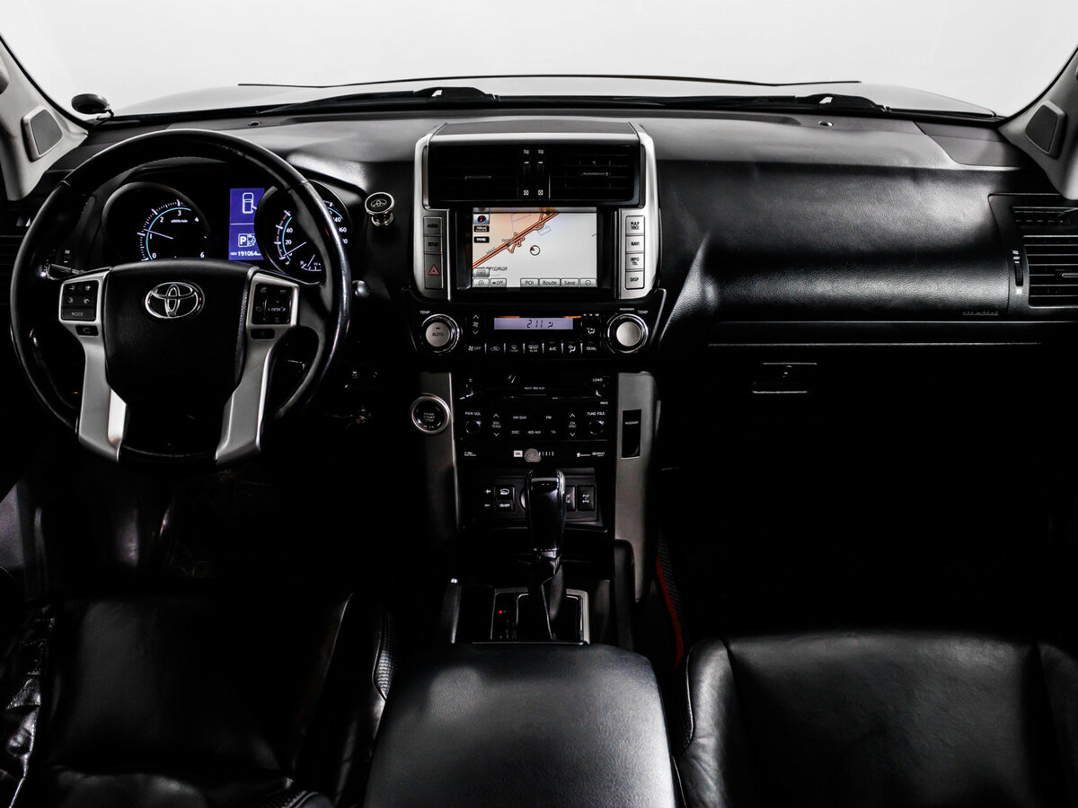 Toyota Land Cruiser Prado 2010 года с пробегом. Фото: #8