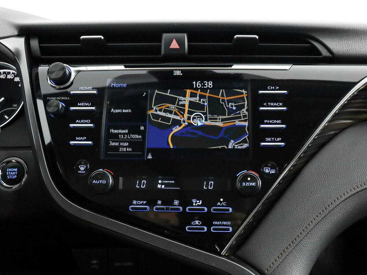 Toyota Camry 2019 года с пробегом. Фото: #16