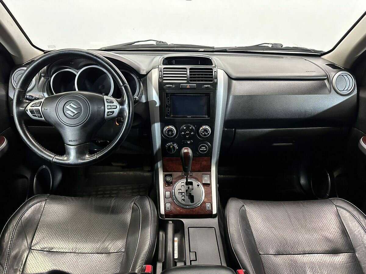 Suzuki Grand Vitara 2007 года с пробегом. Фото: #8