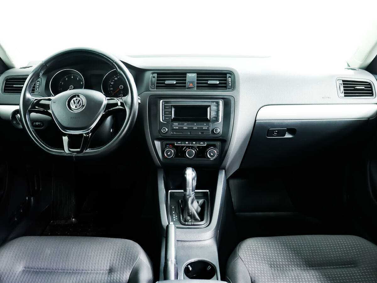 Volkswagen Jetta 2016 года с пробегом. Фото: #8