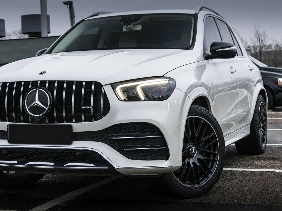 Mercedes-Benz GLE 2019 года с пробегом. Фото: #1