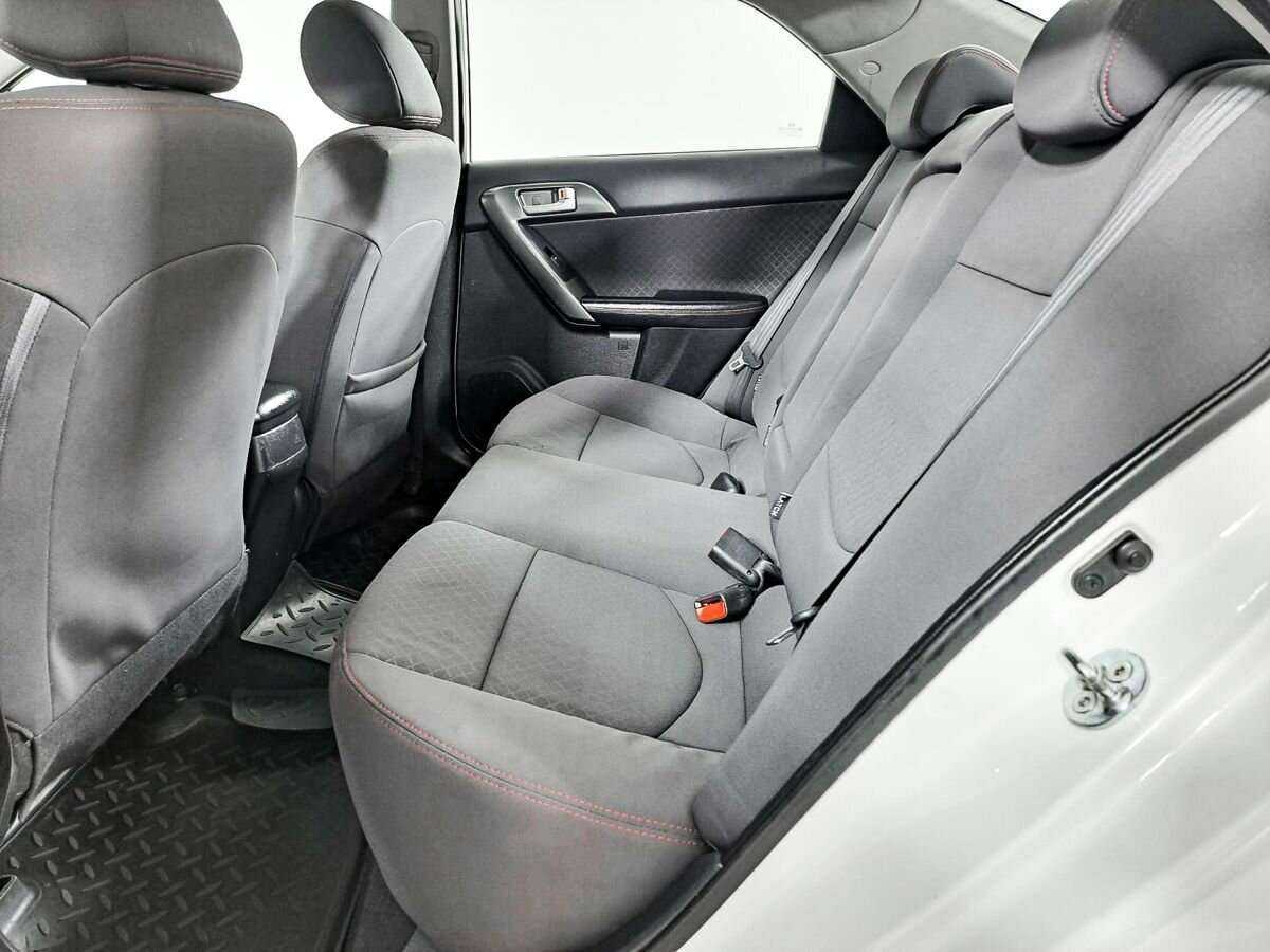 Kia Cerato 2011 года с пробегом. Фото: #9