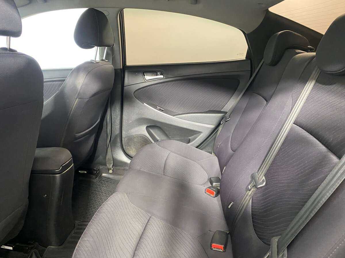 Hyundai Solaris 2015 года с пробегом. Фото: #9