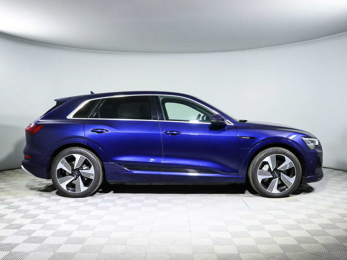 Audi e-tron 2020 года с пробегом. Фото: #2