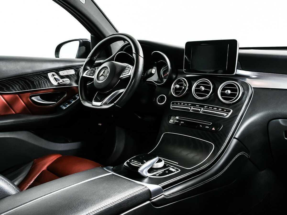 Mercedes-Benz GLC Coupe 2017 года с пробегом. Фото: #8