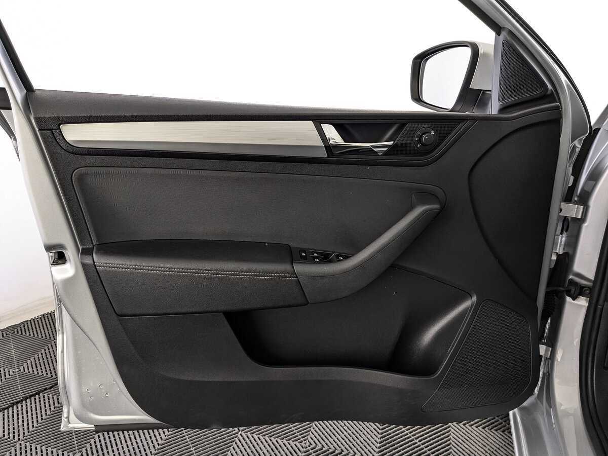 Skoda Rapid 2018 года с пробегом. Фото: #14