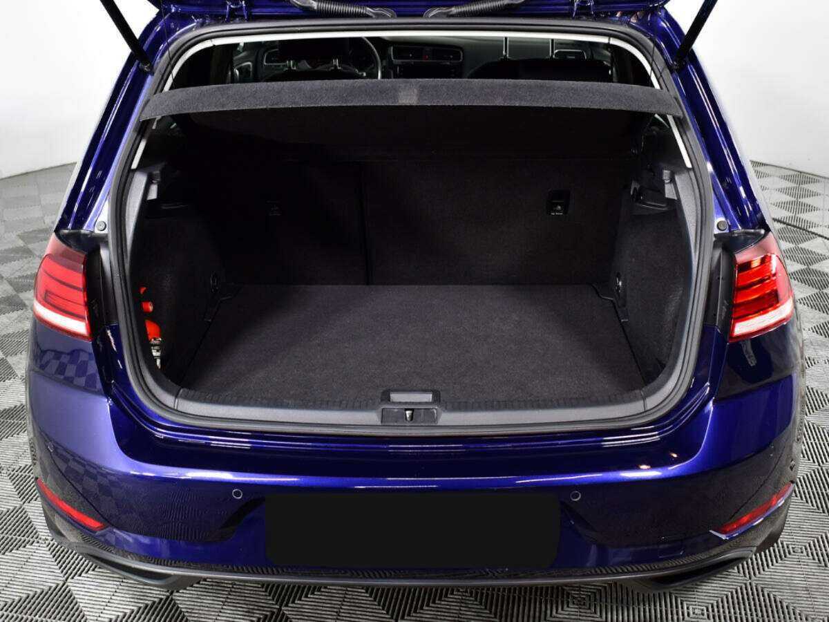 Volkswagen Golf 2018 года с пробегом. Фото: #12