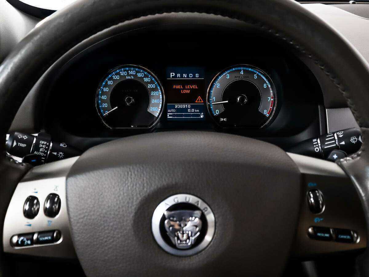 Jaguar XF 2008 года с пробегом. Фото: #17