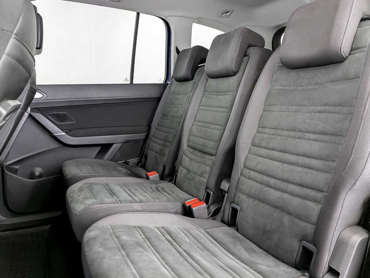 Volkswagen Touran 2018 года с пробегом. Фото: #8