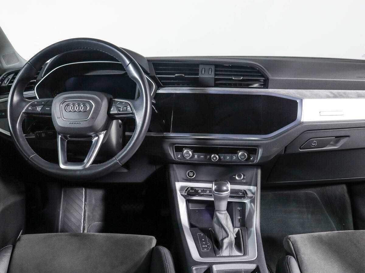 Audi Q3 Sportback 2020 года с пробегом. Фото: #10