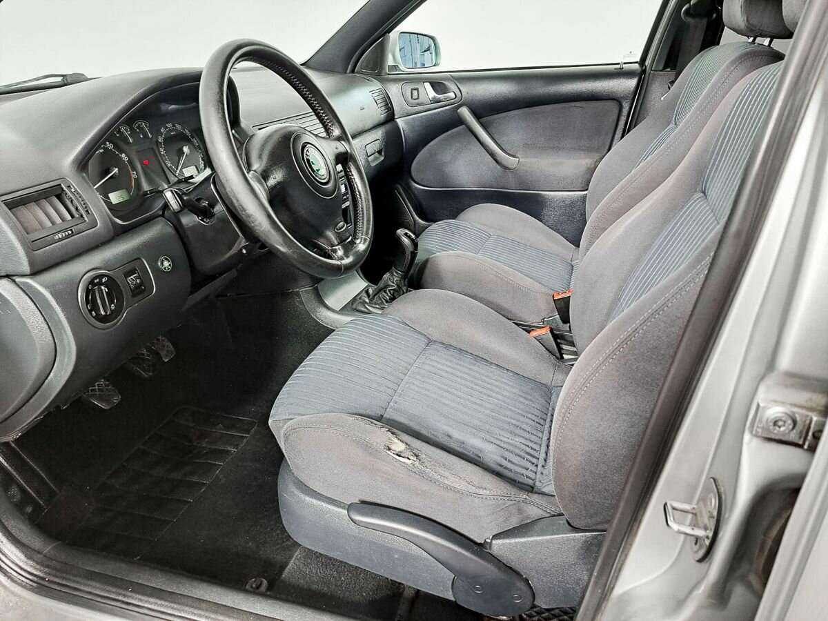 Skoda Octavia 2007 года с пробегом. Фото: #11