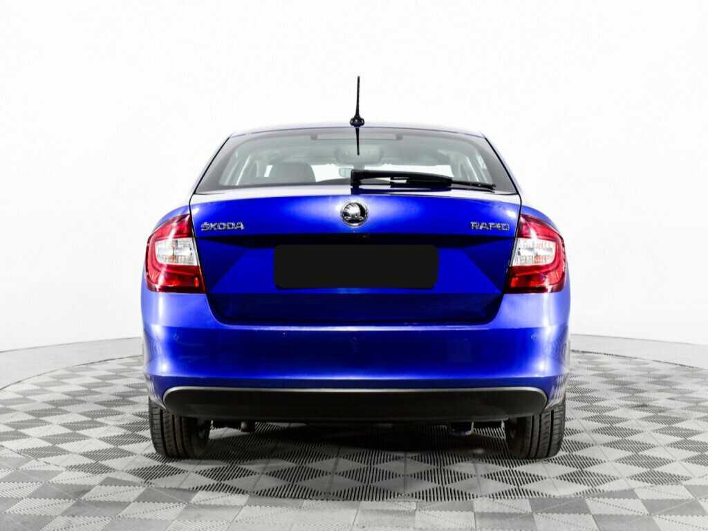 Skoda Rapid 2018 года с пробегом. Фото: #5