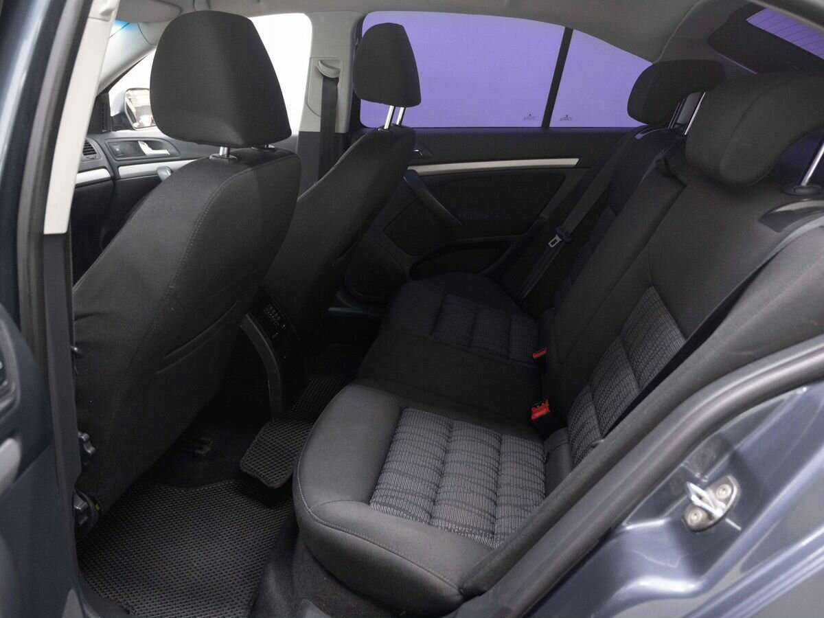 Skoda Octavia 2010 года с пробегом. Фото: #8