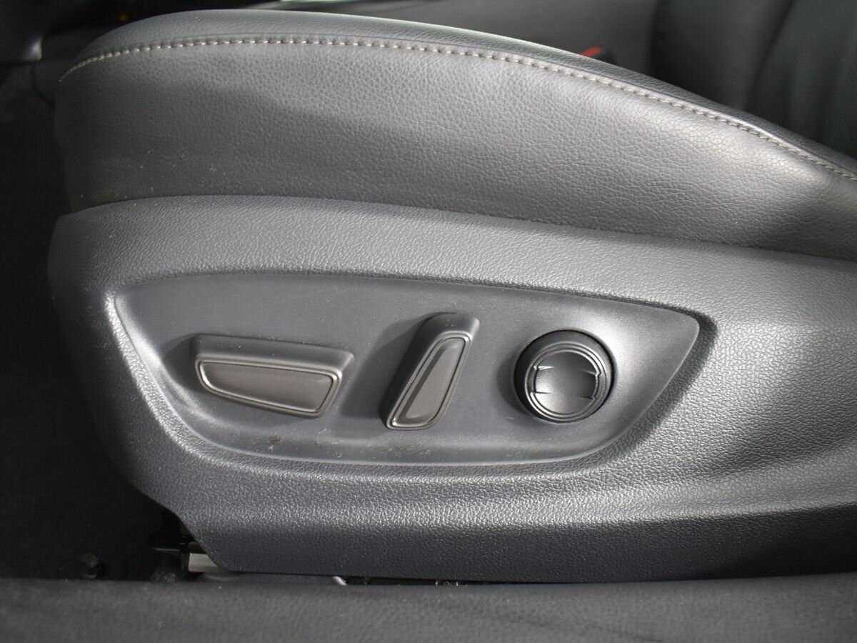 Toyota Camry 2021 года с пробегом. Фото: #7