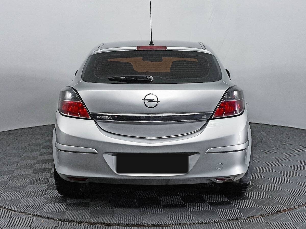 Opel Astra 2011 года с пробегом. Фото: #5