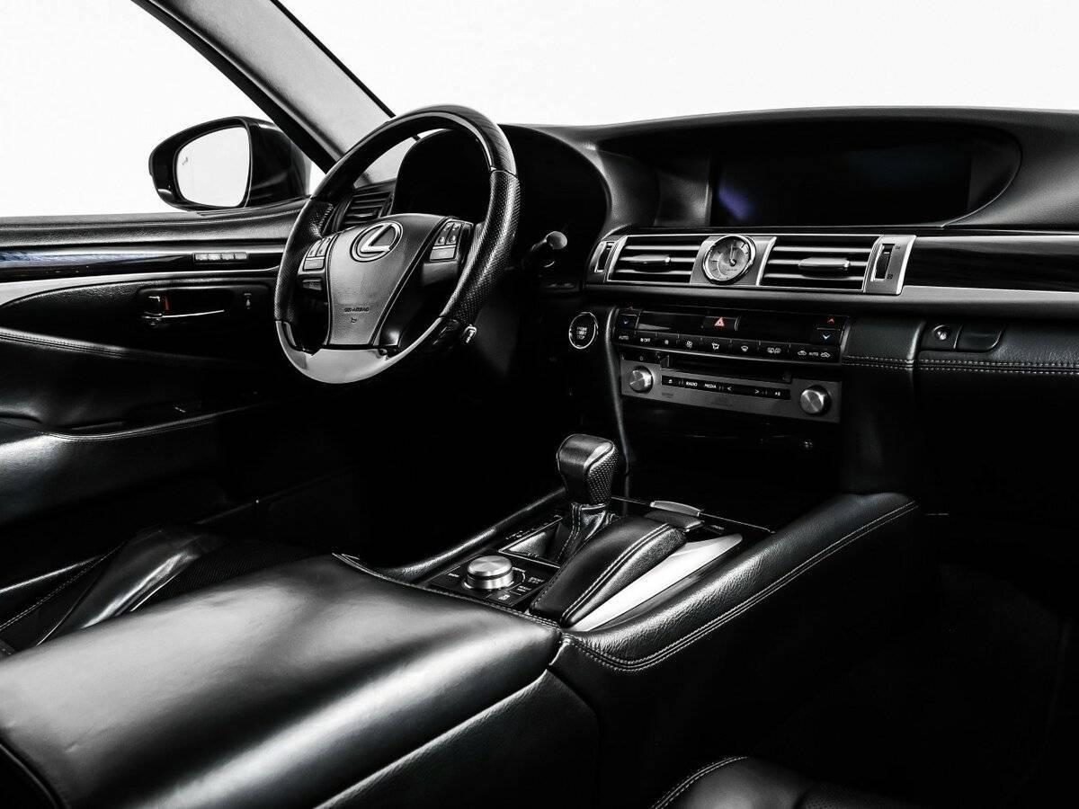 Lexus LS 2012 года с пробегом. Фото: #8