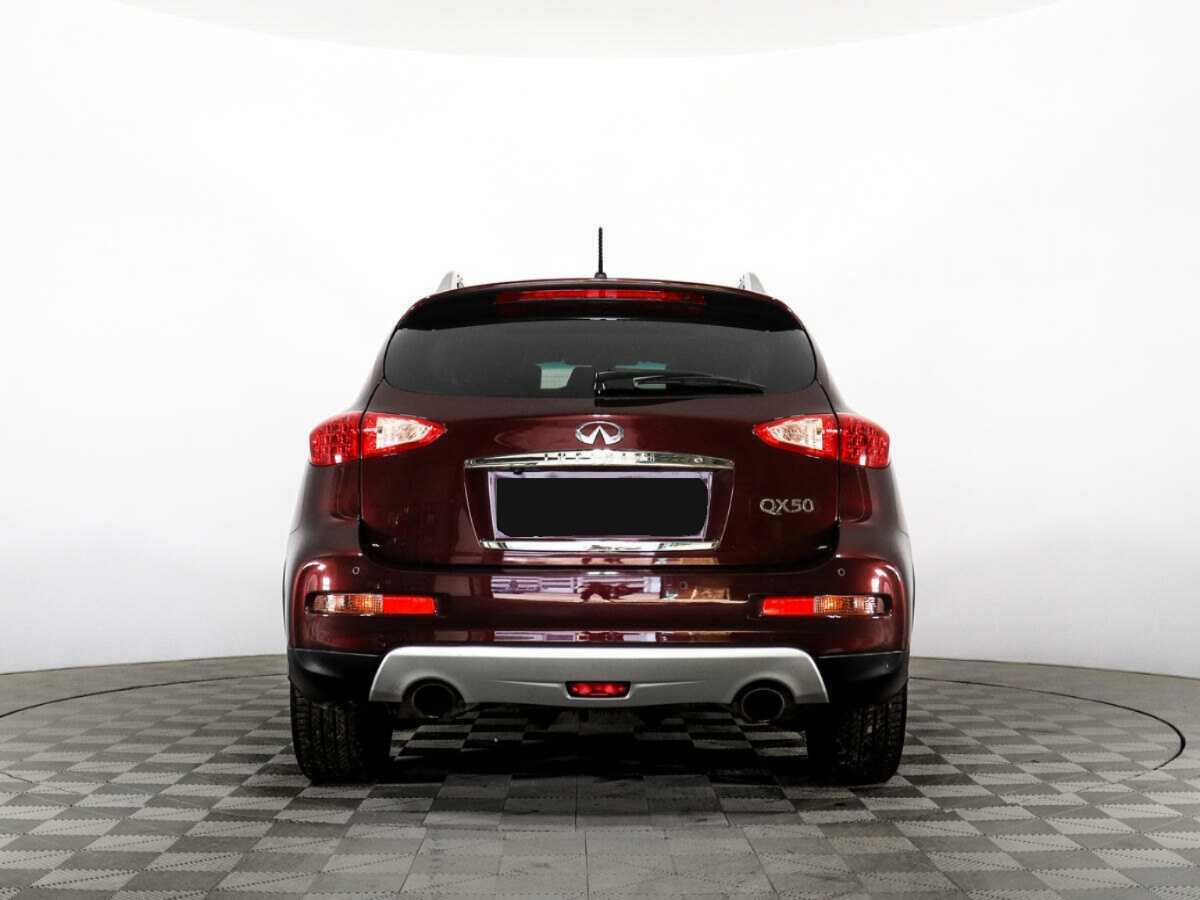 Infiniti QX50 2015 года с пробегом. Фото: #5