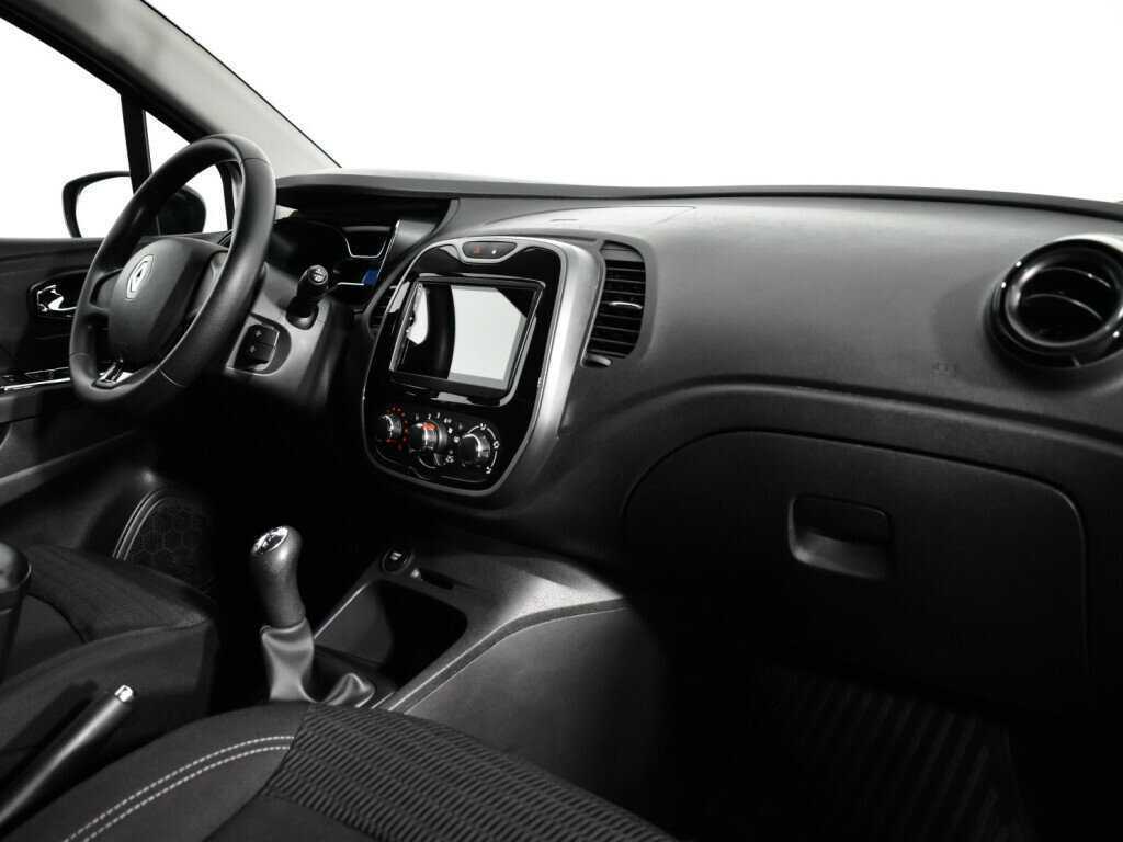 Renault Kaptur 2017 года с пробегом. Фото: #8