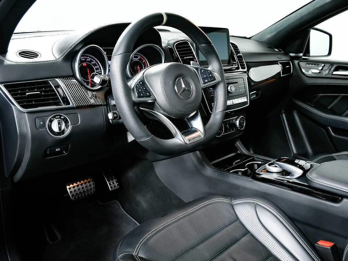 Mercedes-Benz GLE Coupe AMG 2017 года с пробегом. Фото: #10
