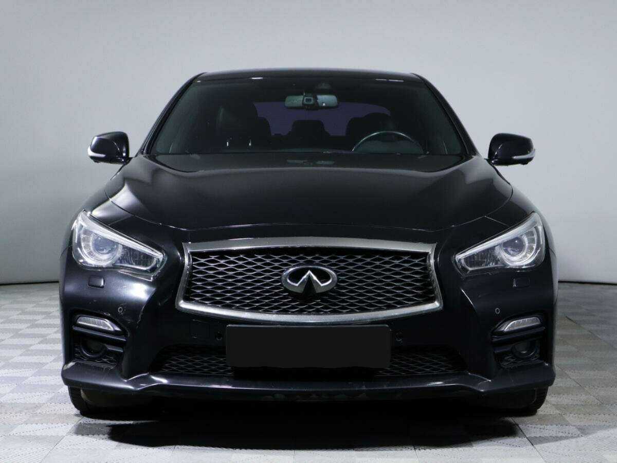 Infiniti Q50 2017 года с пробегом. Фото: #1