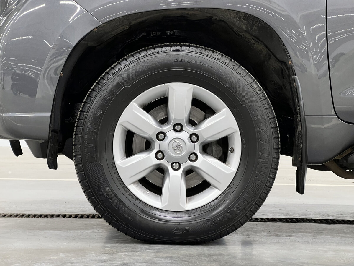 Toyota Land Cruiser Prado 2015 года с пробегом. Фото: #17