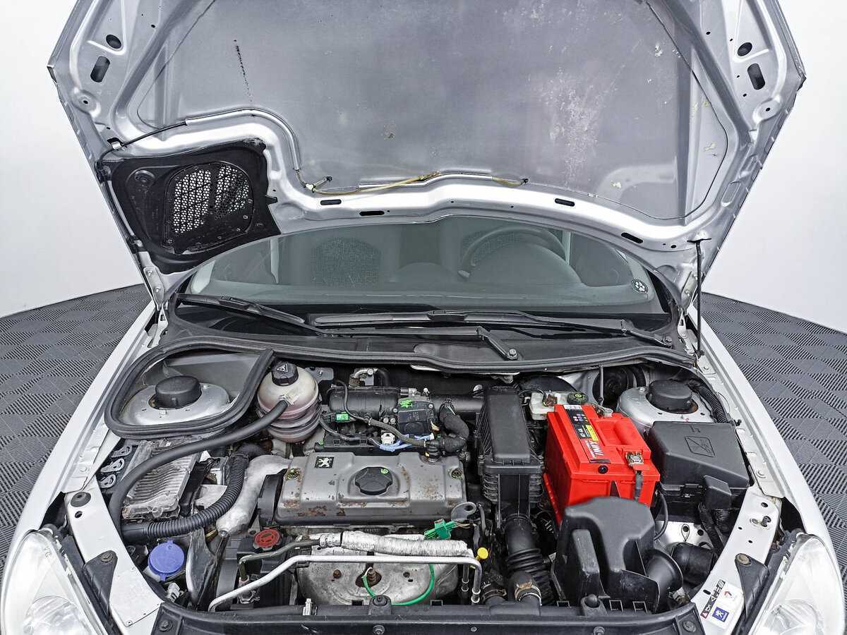 Peugeot 206 2006 года с пробегом. Фото: #8