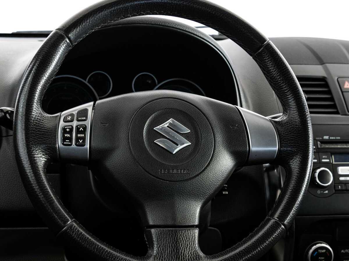 Suzuki SX4 2011 года с пробегом. Фото: #9