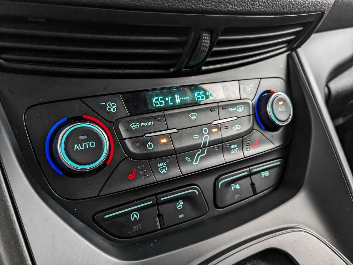 Ford C-MAX 2016 года с пробегом. Фото: #16