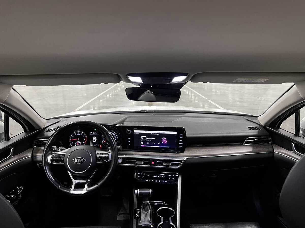 Kia K5 2020 года с пробегом. Фото: #13