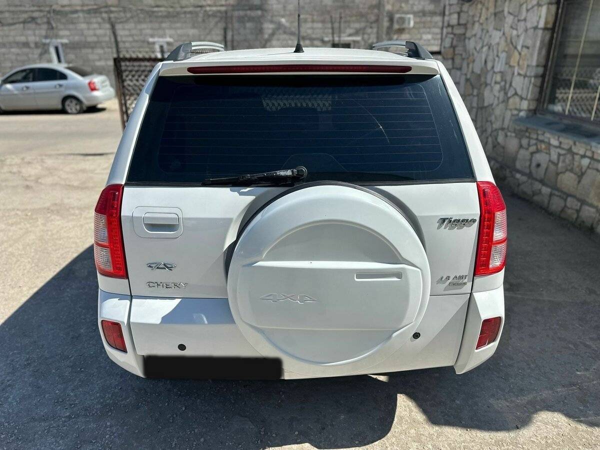 Chery Tiggo (T11) 2015 года с пробегом. Фото: #3