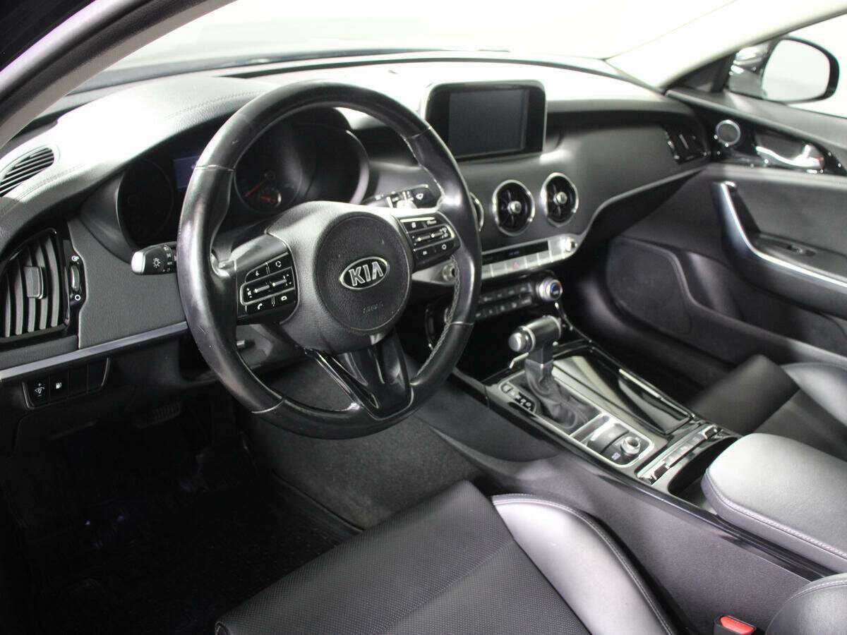 Kia Stinger 2019 года с пробегом. Фото: #10