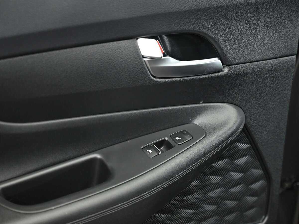 Hyundai Santa Fe 2021 года с пробегом. Фото: #14