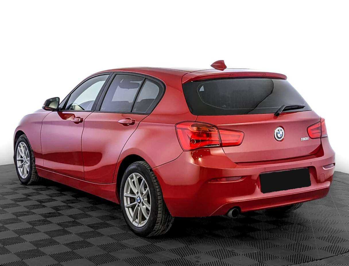 BMW 1 серии 2017 года с пробегом. Фото: #6