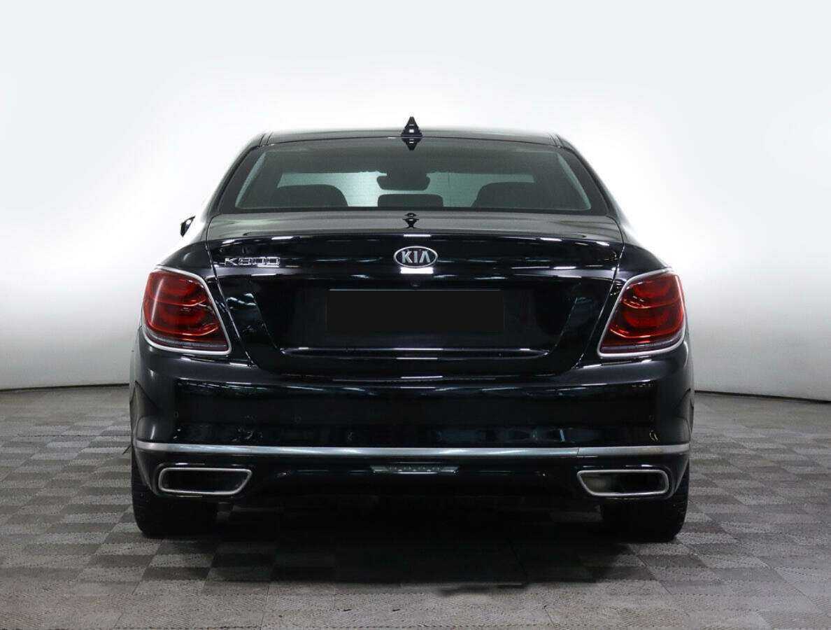 Kia K900 2019 года с пробегом. Фото: #4