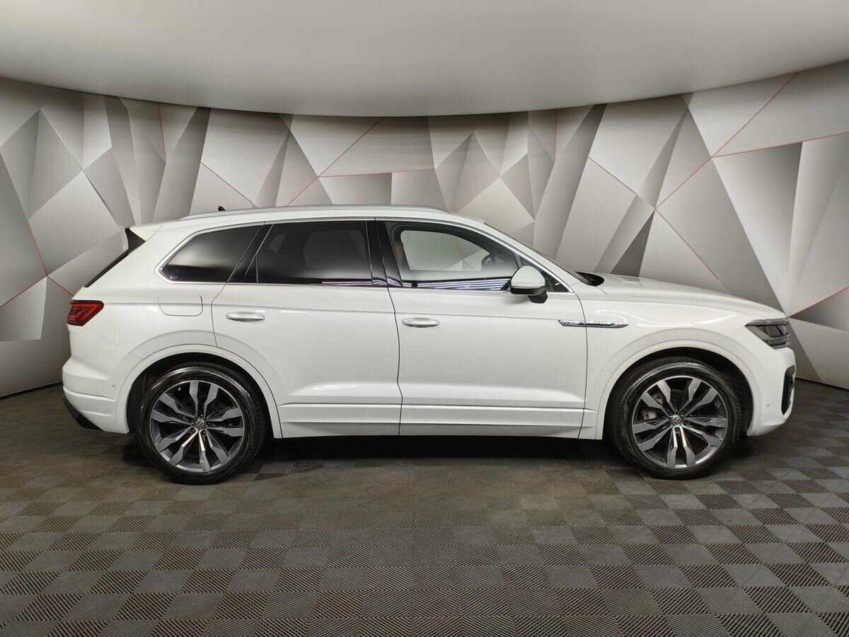 Volkswagen Touareg 2019 года с пробегом. Фото: #5